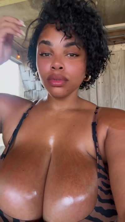 One of her best lives🍼🍼