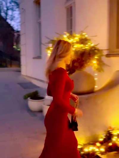 Athletics couch and sports dancer Alicja Kuś 🎄💃🏼🦢🧜🏻‍♀️♥️