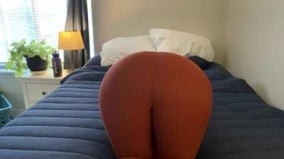 Ass so big I can hide behind it ðð (wait for the 2nd fart ð)