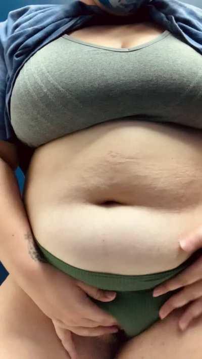 come watch me touch myself at work