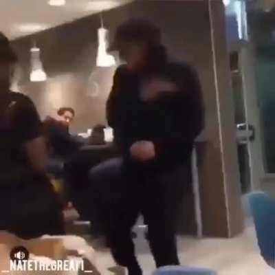 hayley when she saw taylor and olivia's lawyer meeting up in court: