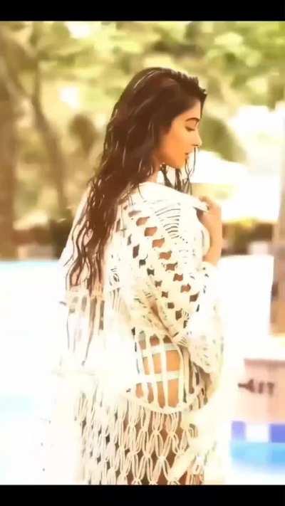 Pooja Hegde 