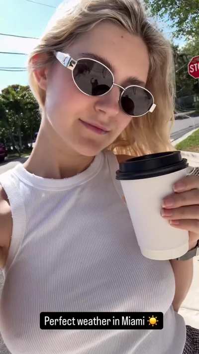 Eva | Perfect weather in Miami