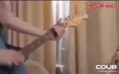 Blursed_guitar