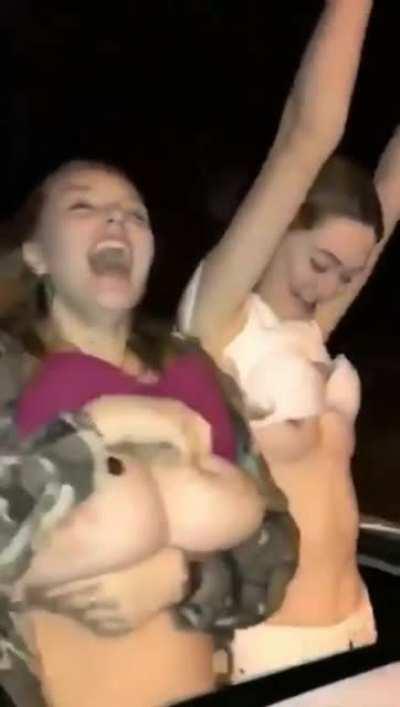 This is the best thing about sunroofs