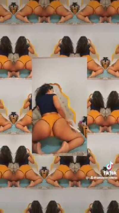 Song : ceezythagod- royal Rumblin