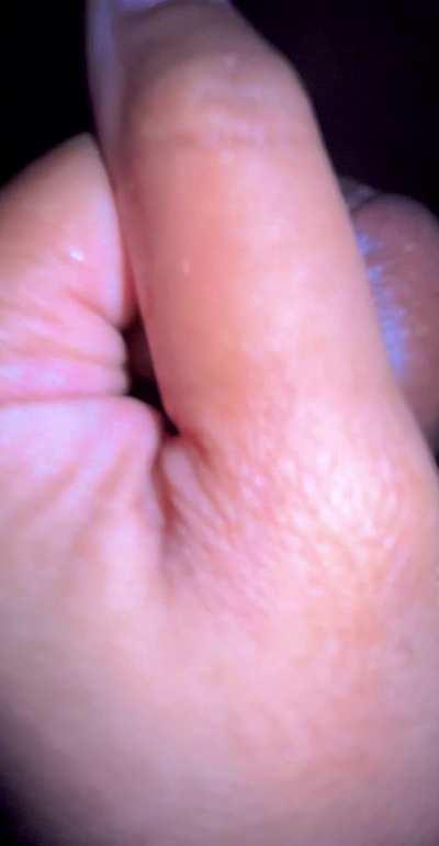 Playing with his gorgeous meaty black dick ends with his nut goo all over my hands haha 💦😍🤤