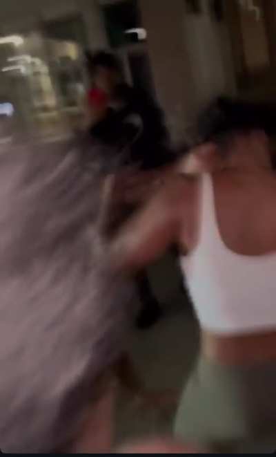 Female brawl in downtown Atl