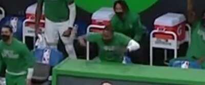 Kemba dramatically takes the charge and comes out victorious.