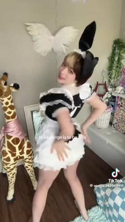 To be cringe is to be free