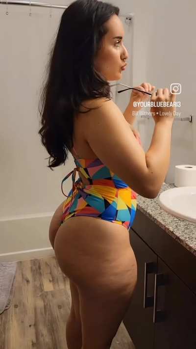 Bluebeari3 (@Yourbluebeari3)