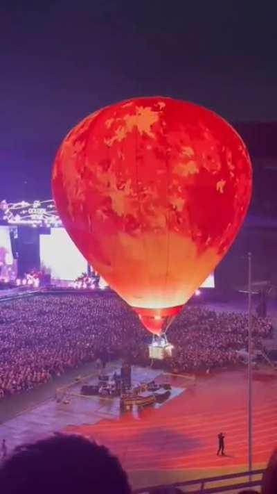 Strawberry Moon - The Golden Hour