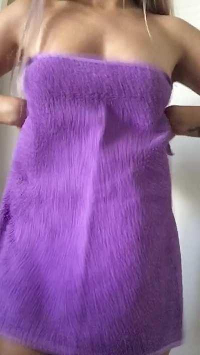 18 year old boobies bounce the best, don’t you think? 😝