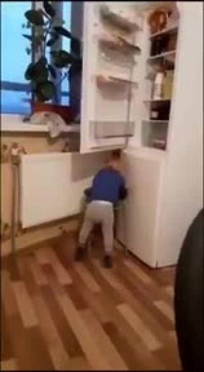To steal from the fridge