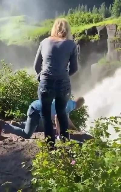 Freakout Marriage Proposal: get a grip dude.. 