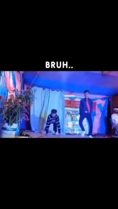 Had a talent show in my area... The amount of confidence that this guy has