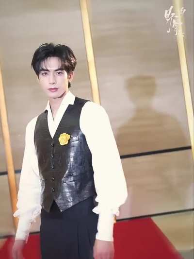 💕 Feb 14 | Song Weilong & Zhang Jingyi – 野狗骨头 Valentine’s Day Promo Materials