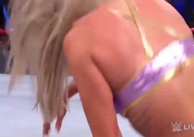 [Minor RAW Spoilers] The Nia Jax back suplex