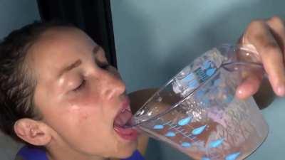 Puke in Cup Challenge - the loser has to drink the Puke Cocktail (Edit)