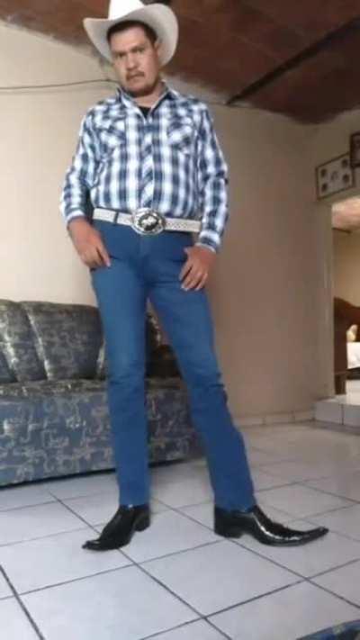 uyyyy. antes hablabas tio.