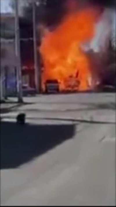 Gas pipe explosion in Chalco Valley, the driver of the unit got too close to the leak and it ignited