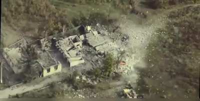 Ukrainian 154th Mechanized Brigade called in HIMARS and areal bombs on Russian position in the Novopavlivka direction. Reportedly 30 enemies WIA/KIA. Published 19.10.2025