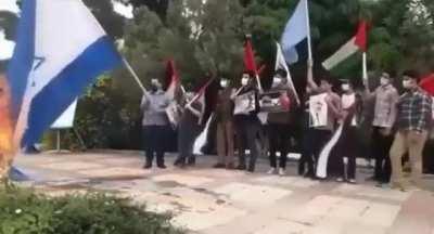 Demonstrator finds out.