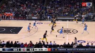 [Highlight] Desmond Bane takes over in the 3rd quarter