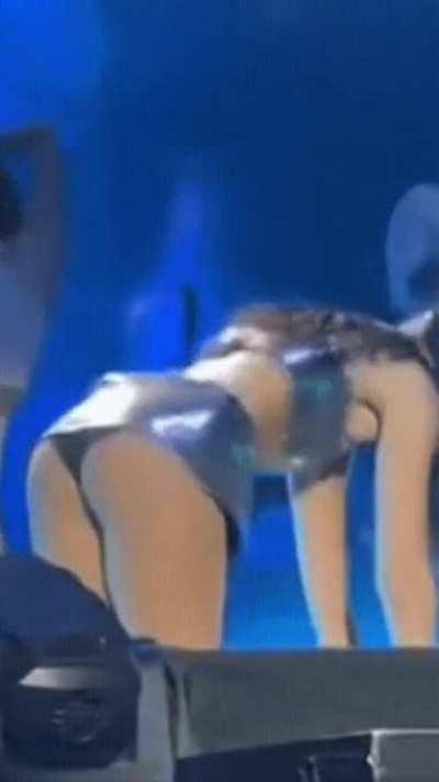 Dua Lipa teasing on stage