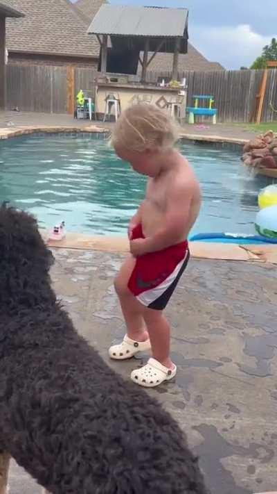 What the kid doin ??!!!