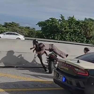 Running from the cops 🚓