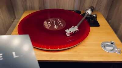 Video: Man of Steel soundtrack red vinyl