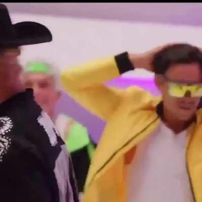 deleted teaser of daylight mv posted by 88