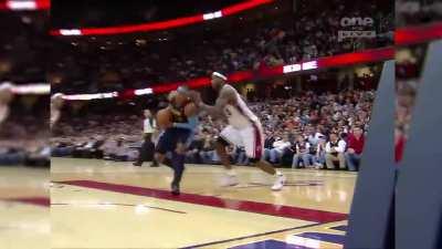 [Highlight] LeBron and Carmelo duel late in the 4th quarter and OT