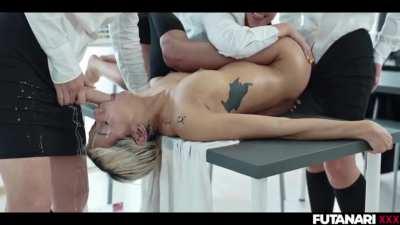 Veronica Leal CUM Pumped 