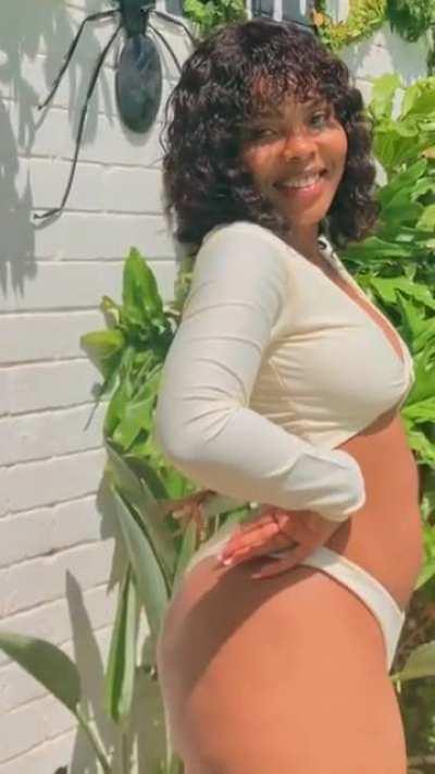 what a lovely smile.