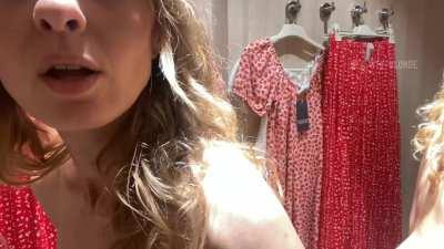 I glued a dildo to the mirror in the dressing room and fuck completely naked