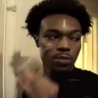 'That's why yo shoes raggedy'