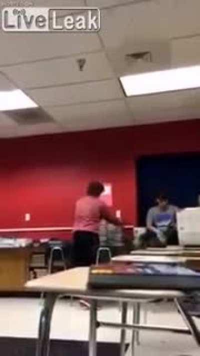 Bully picks a fight and spits on dude with broken hand, gets smashed.