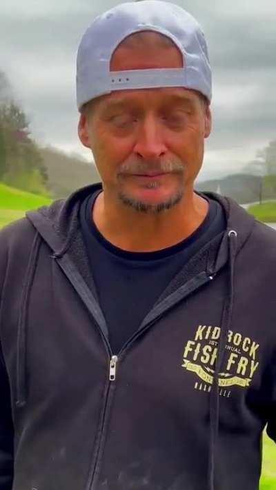 Kid Rock shooting at bud light cans 