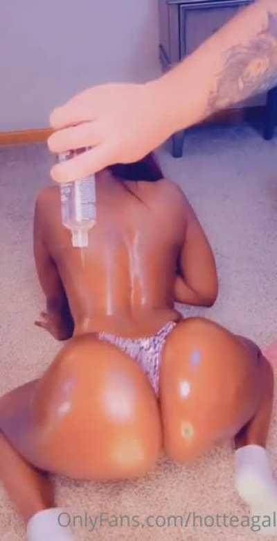 Hottegal 2021Sneak Peek 🗂️