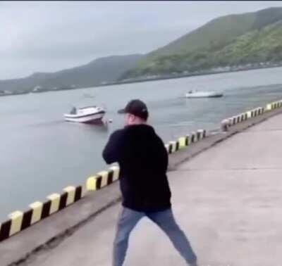 to cast a fishing line