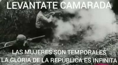 Pibardos y Camaradas, es la hora de levantarse. (mi primer meme, no vayáis mucho al cuello)