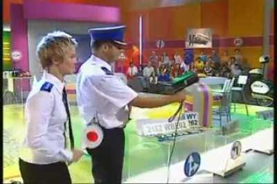 Polish TV demonstrating how a speed gun works