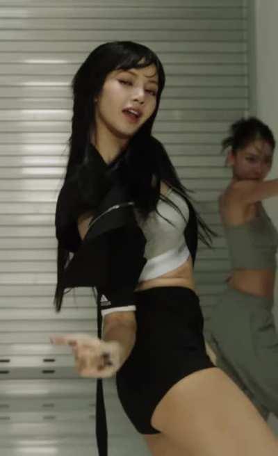 Lisa showing off her body