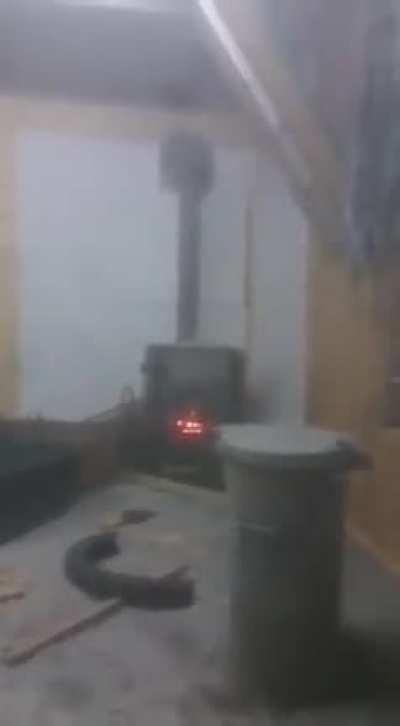 Drunk teenagers, an oven and a spray can