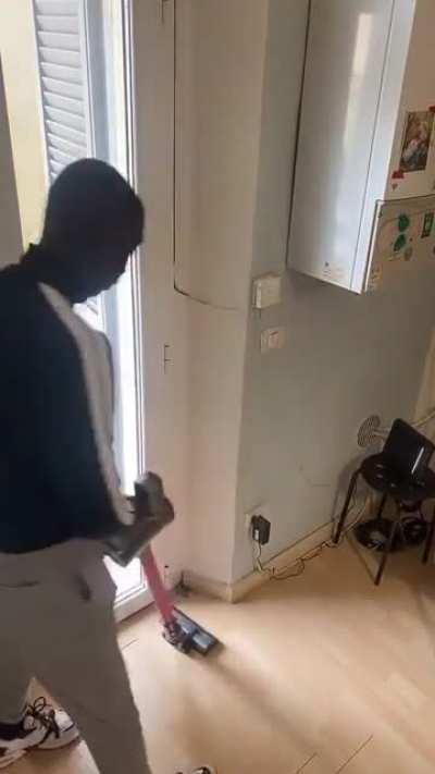LIFE HACK VACUUM CLEANER TIK TOK