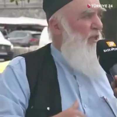 Sokak röportajında skandal ifadeler: “Dünyada 2 tane İsrail Devleti kuruldu. Birisi 1923 Türkiye Cumhuriyeti diğeri 1948’de kurulan İsrail. Bunların amacı İslam’ı, şeriatı, Osmanlı’yı kökünden silmek. Ama biz buna 15 Temmuz’da ‘hayır’ dedik.”