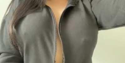 Unzipping my big perky tits [OC] 😏❤️