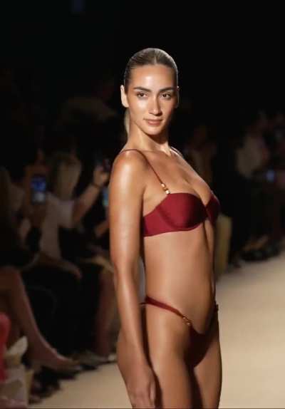 Priscilla Ricart - Oh Polly, Miami 2025 (3 walks)